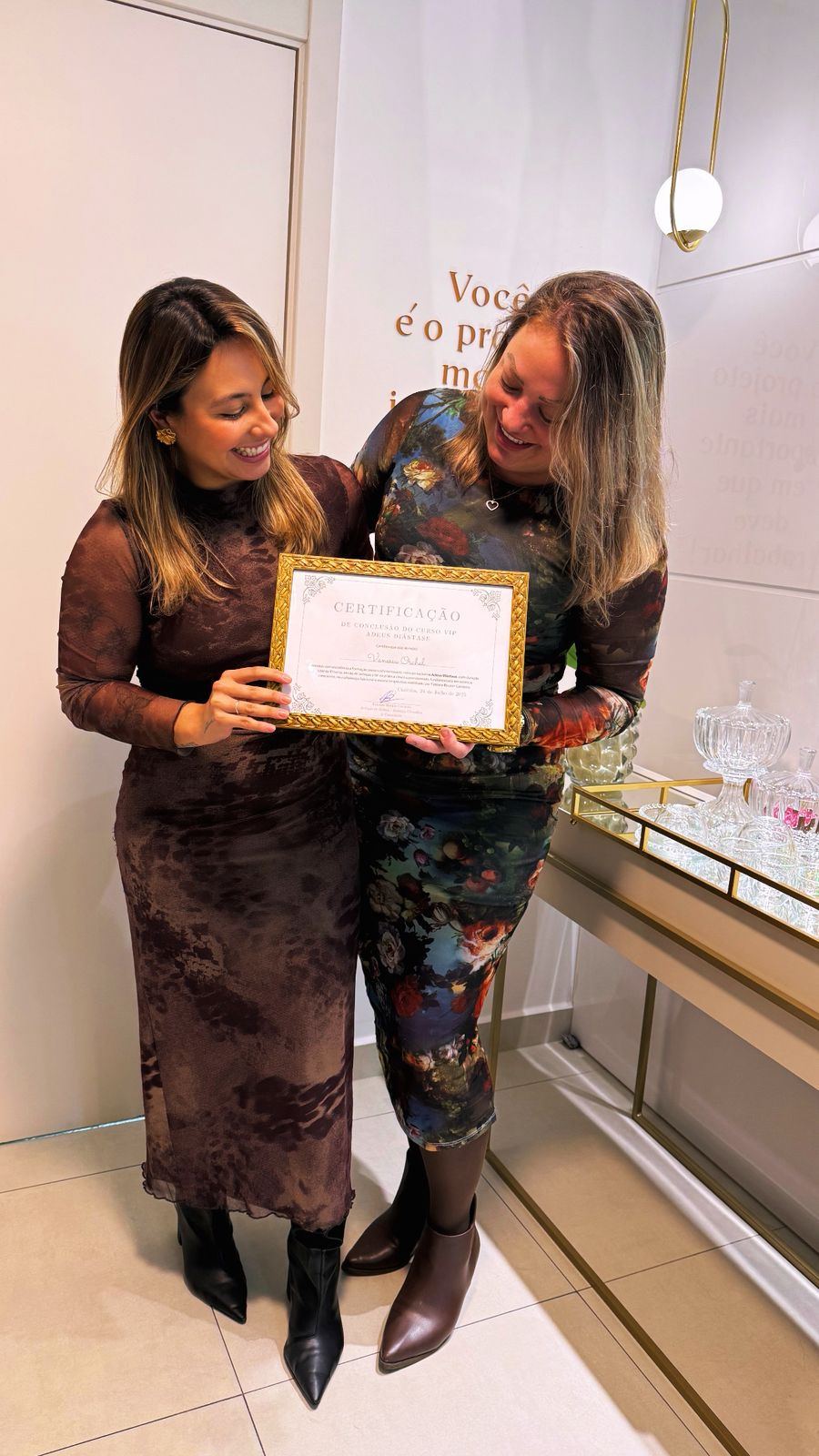 Entrega de certificado do Curso VIP Adeus Diástase